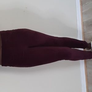 EUC Gloria Vanderbilt velour pants